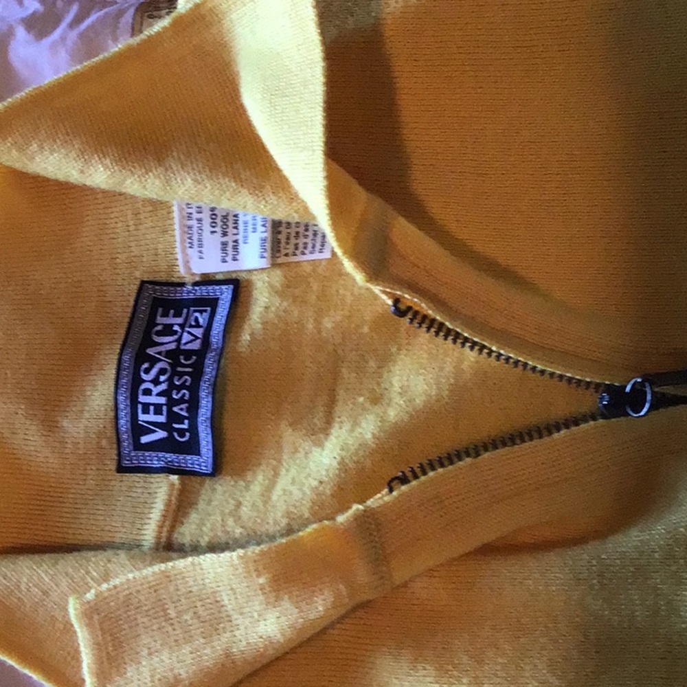 Versace V2 100% Merinos pure wool